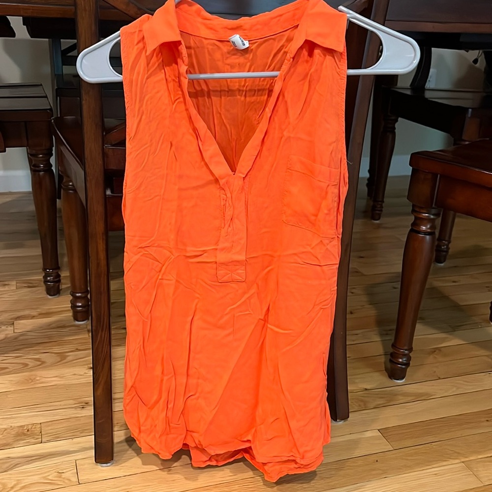 Old navy blouse